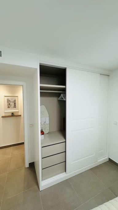 Room City Estepona Poseidon -Sea Views- Bagian luar foto