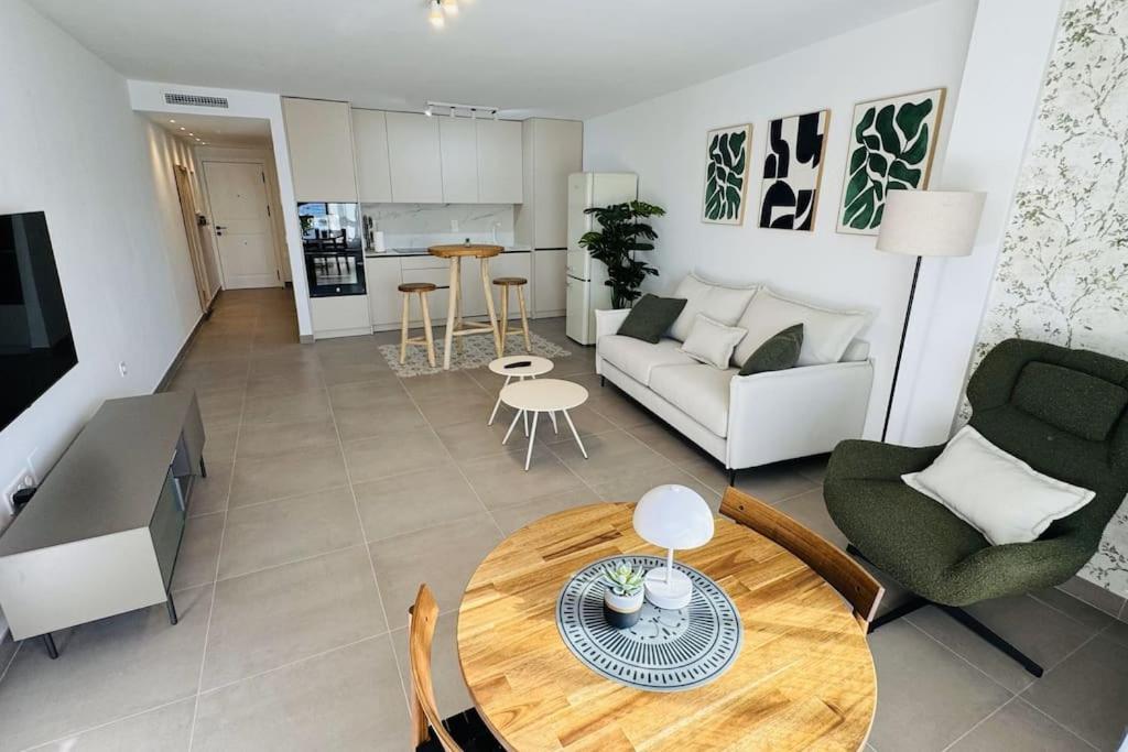 Room City Estepona Poseidon -Sea Views- Bagian luar foto